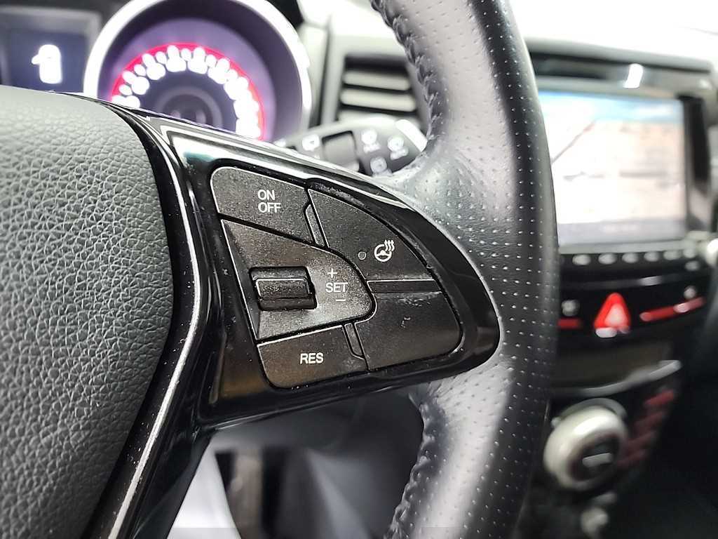 Ssangyong Tivoli 2017 Azul - Importación desde Corea - HF Imports Iquique - Foto 16