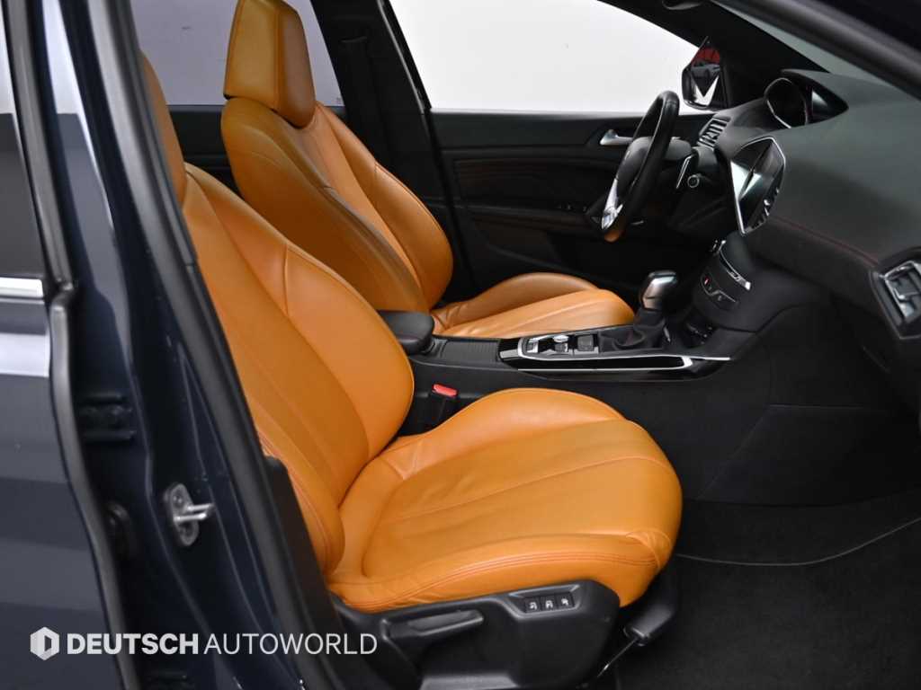 Peugeot 308 - Vista 10