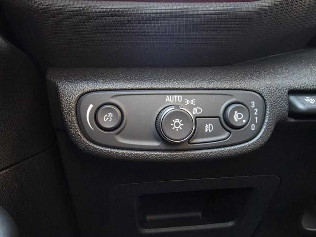 Chevrolet Trail Blazer 2022 Blanco - Importación desde Corea - HF Imports Iquique - Foto 15