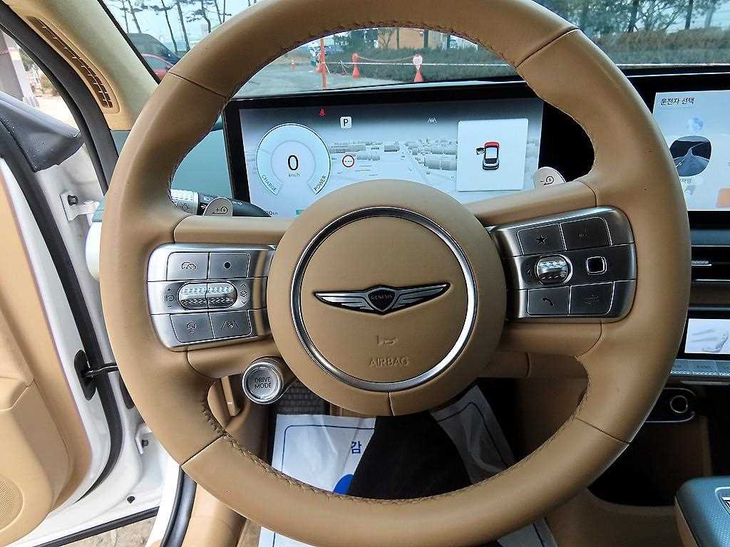 Genesis GV60 - Vista 8