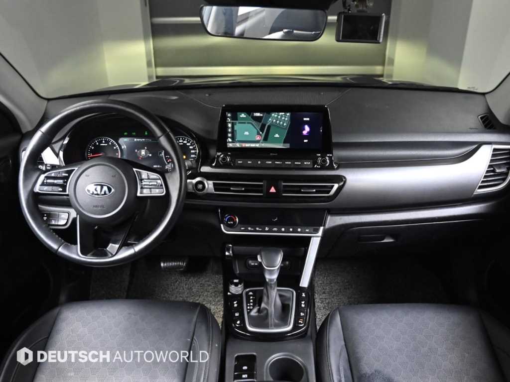 KIA Seltos - Vista 7