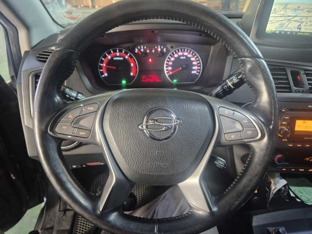 Ssangyong Korando - Vista 3