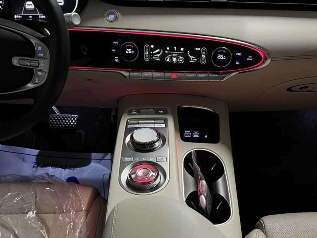 Genesis GV70 2023 Blanco - Importación desde Corea - HF Imports Iquique - Foto 14