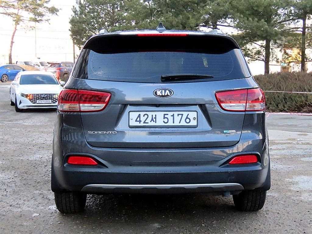 KIA Sorento - Vista 4