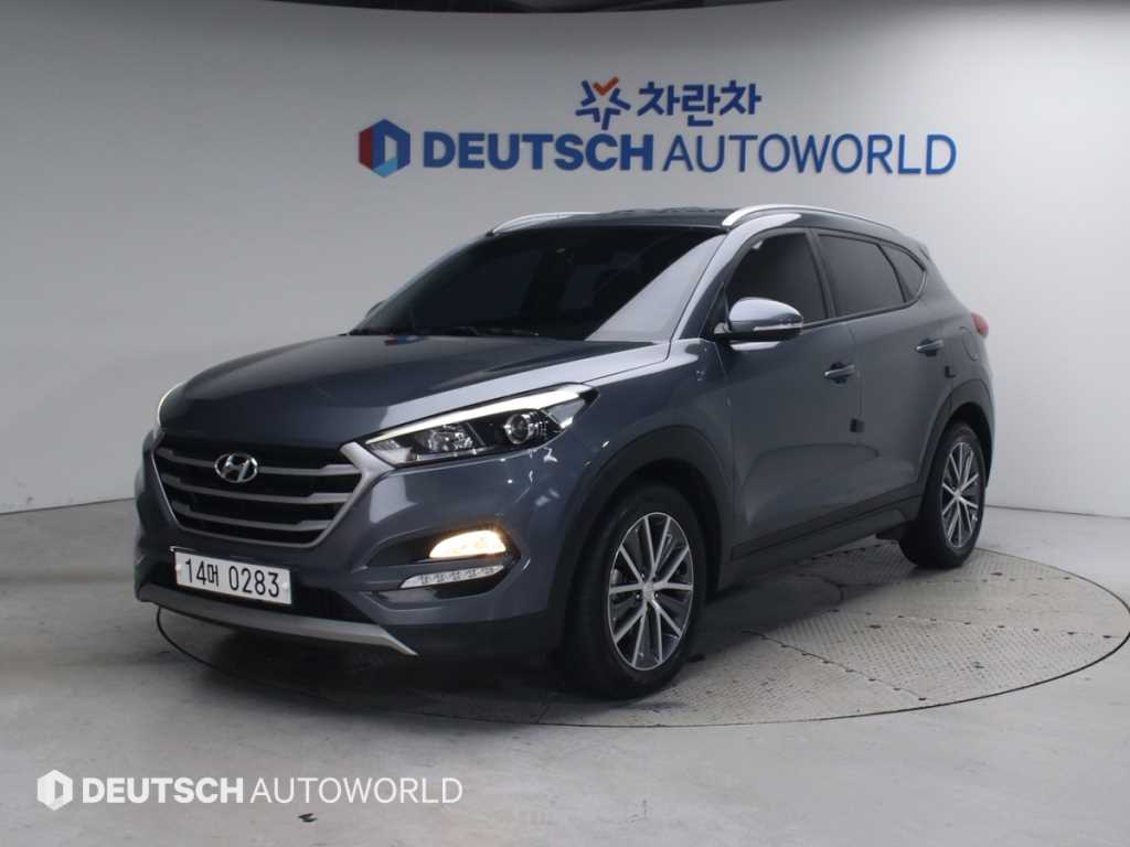 HYUNDAI Tucson 2017 Gris - Importación desde Corea - HF Imports Iquique - Foto 1