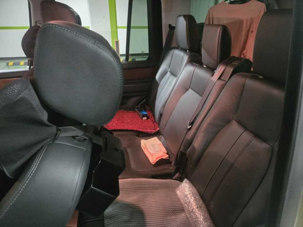 Land Rover Discovery - Vista 7