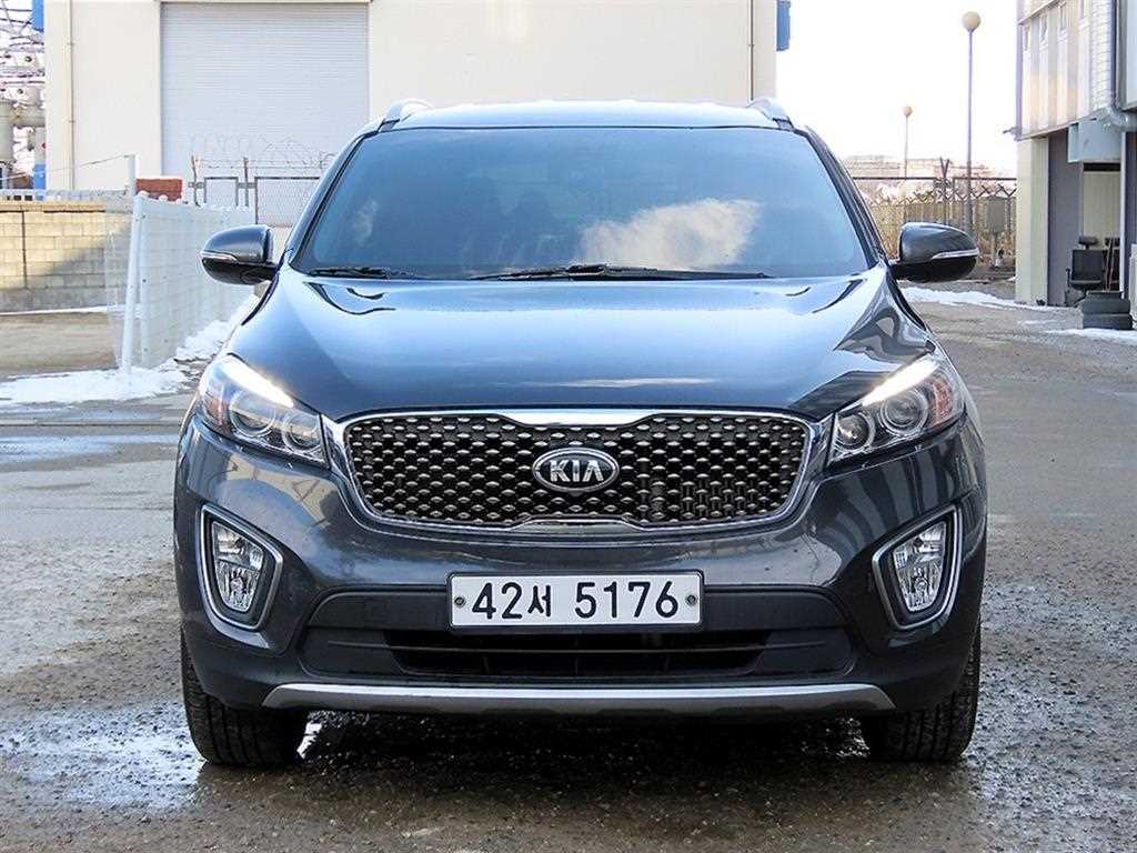 KIA Sorento 2017 Plateado - Importación desde Corea - HF Imports Iquique - Foto 1