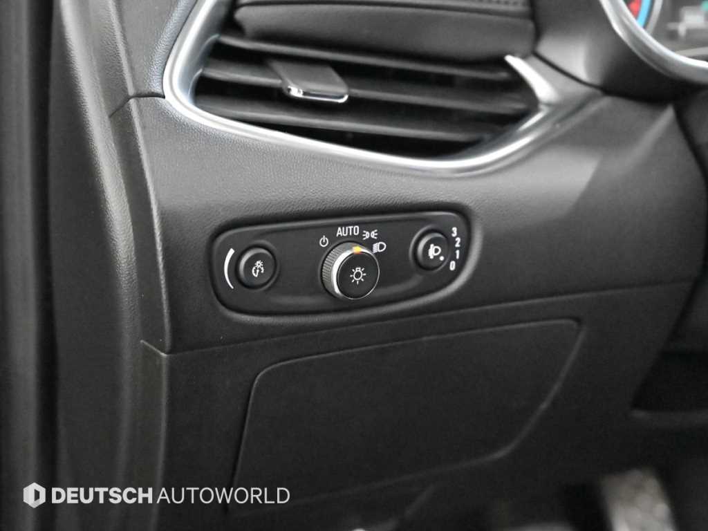 Chevrolet Malibu 2017 Negro - Importación desde Corea - HF Imports Iquique - Foto 16