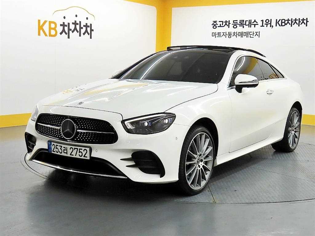 Mercedes Benz E class - Vista 2