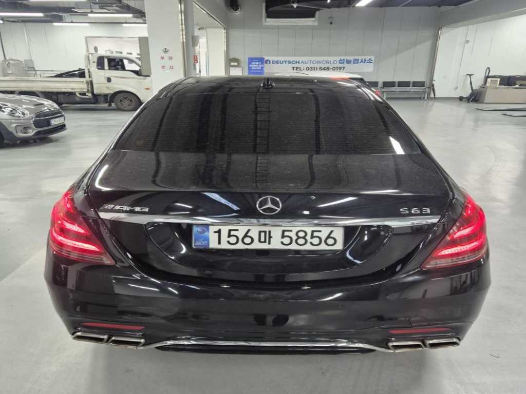 Mercedes Benz S Class - Vista 3