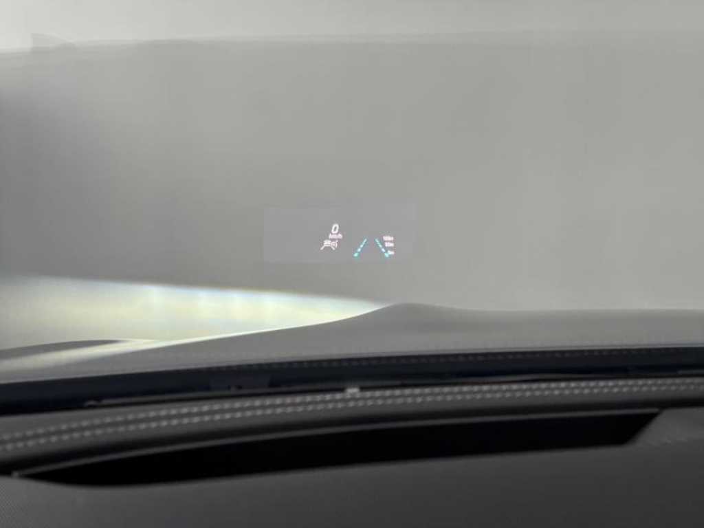 Mercedes Benz AMG GT - Vista 12