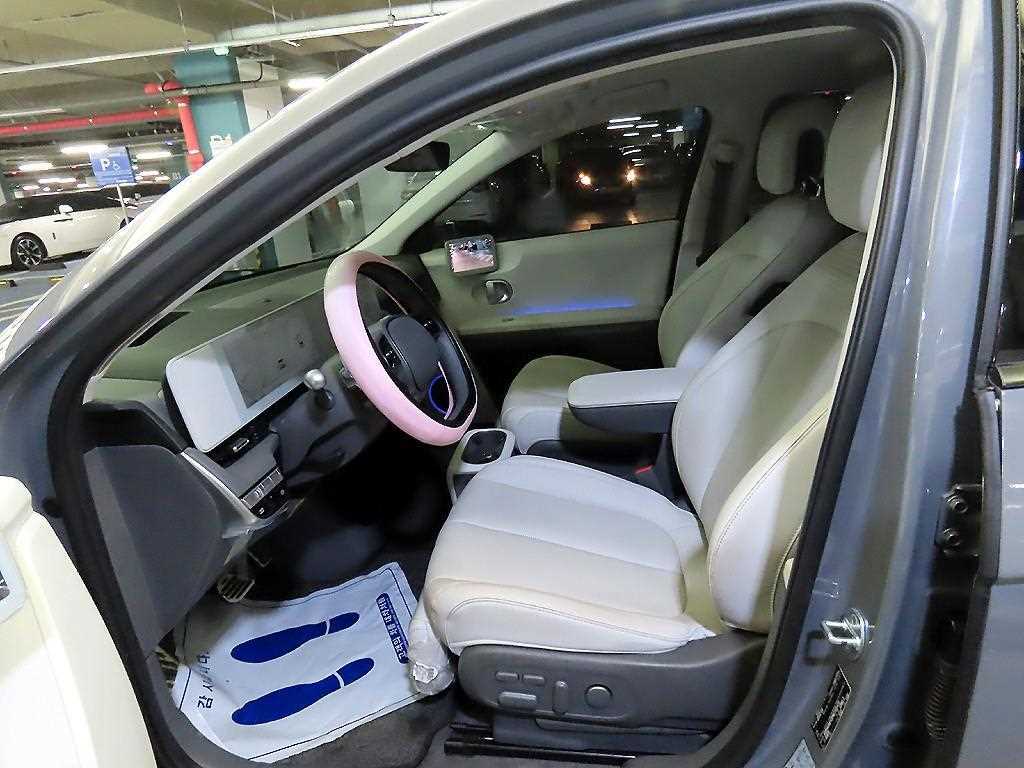 HYUNDAI Ioniq 5 - Vista 6