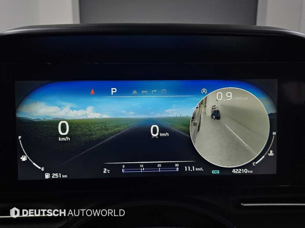 KIA Carnival - Vista 8