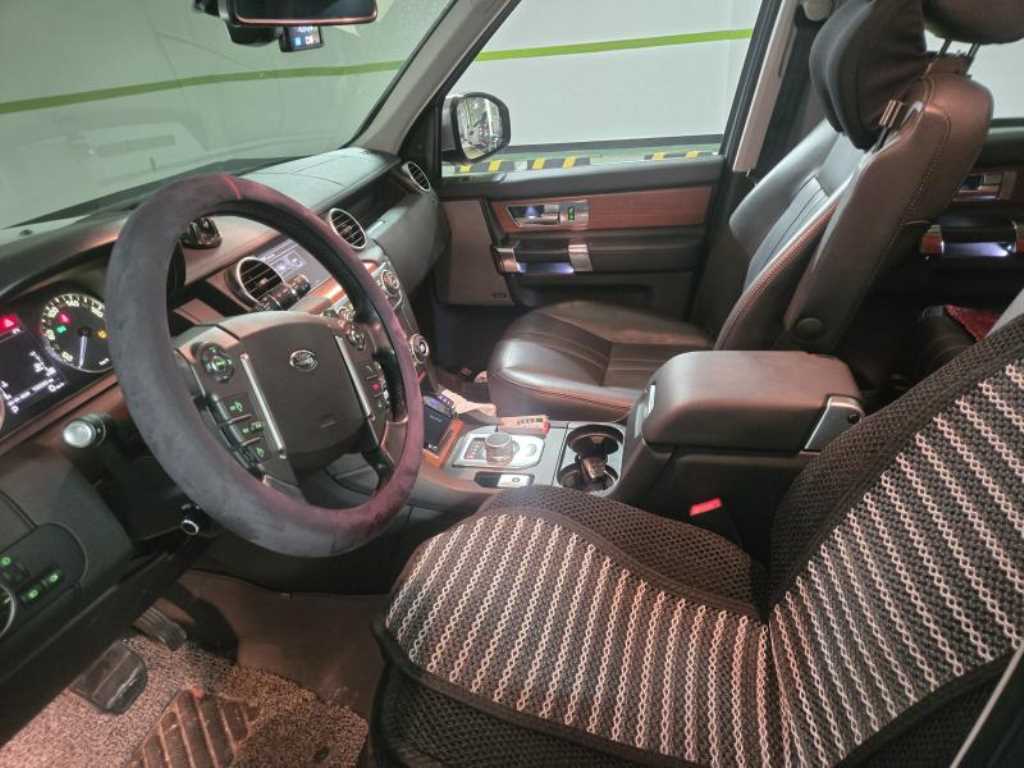 Land Rover Discovery - Vista 6