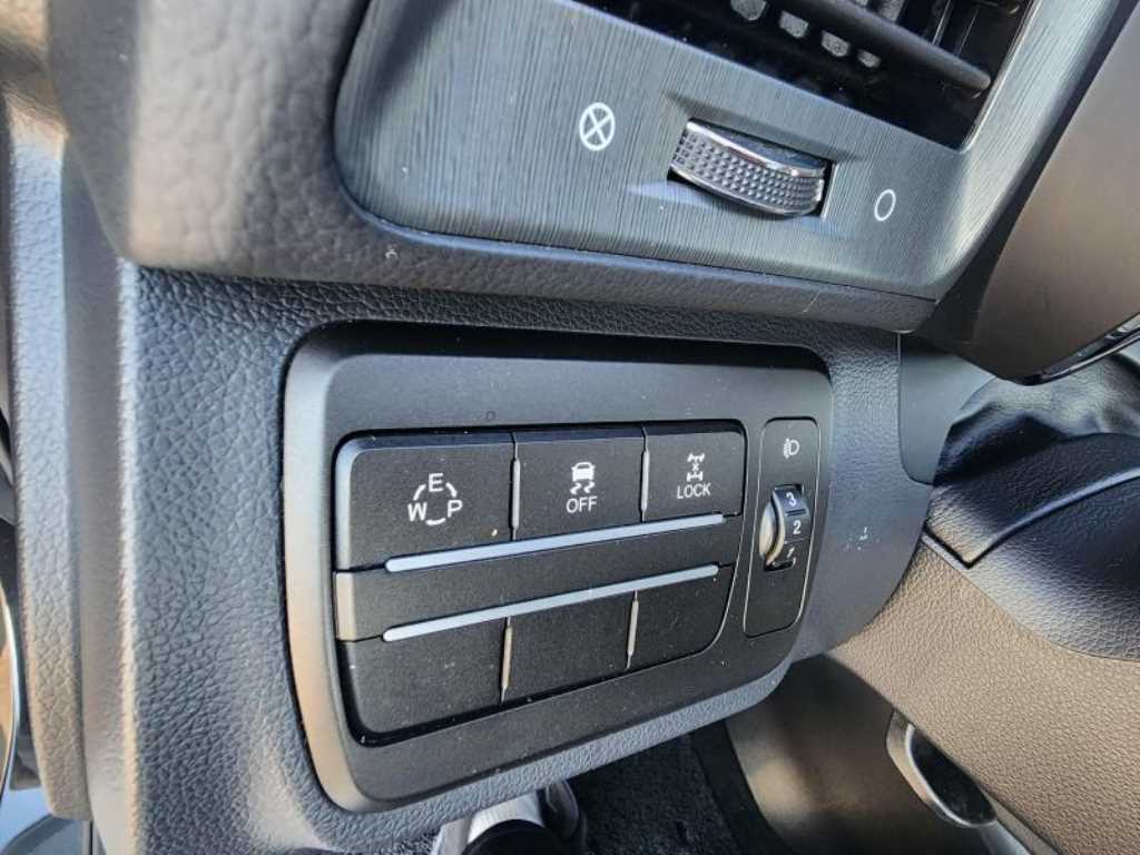 Ssangyong Tivoli - Vista 8