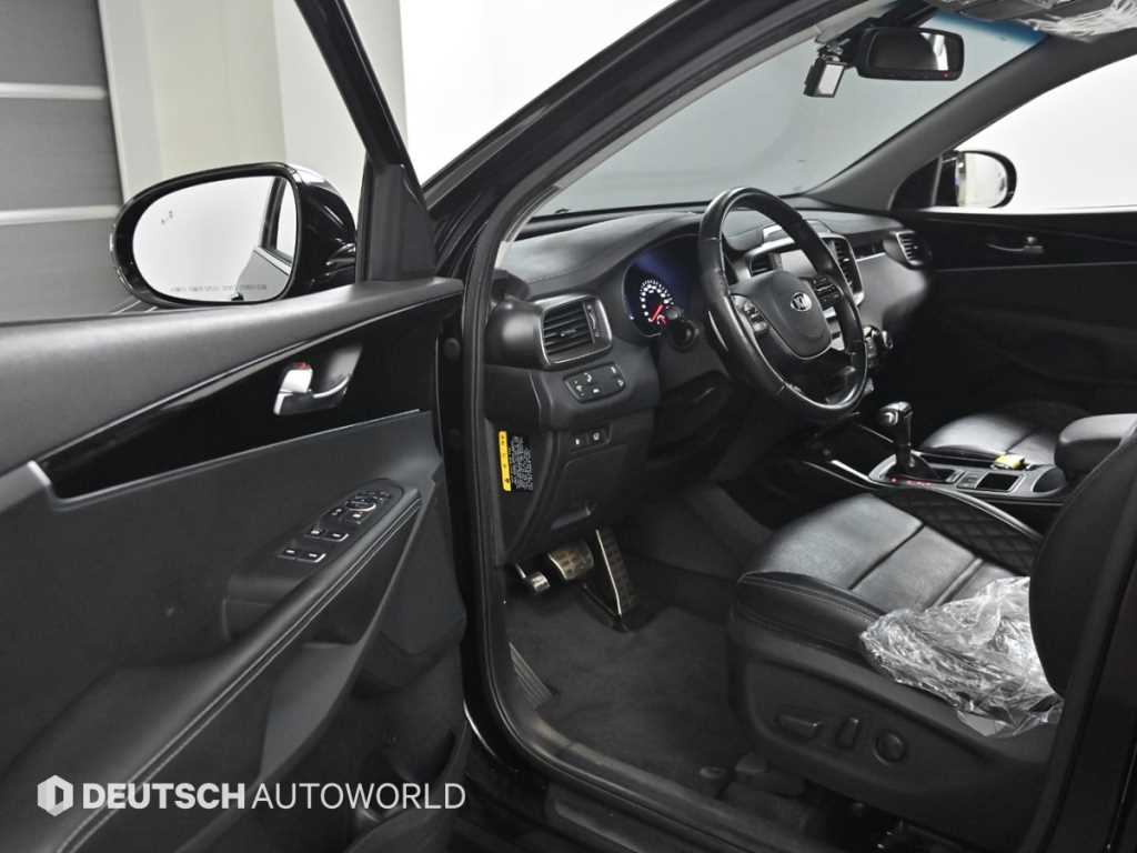 KIA Sorento - Vista 11