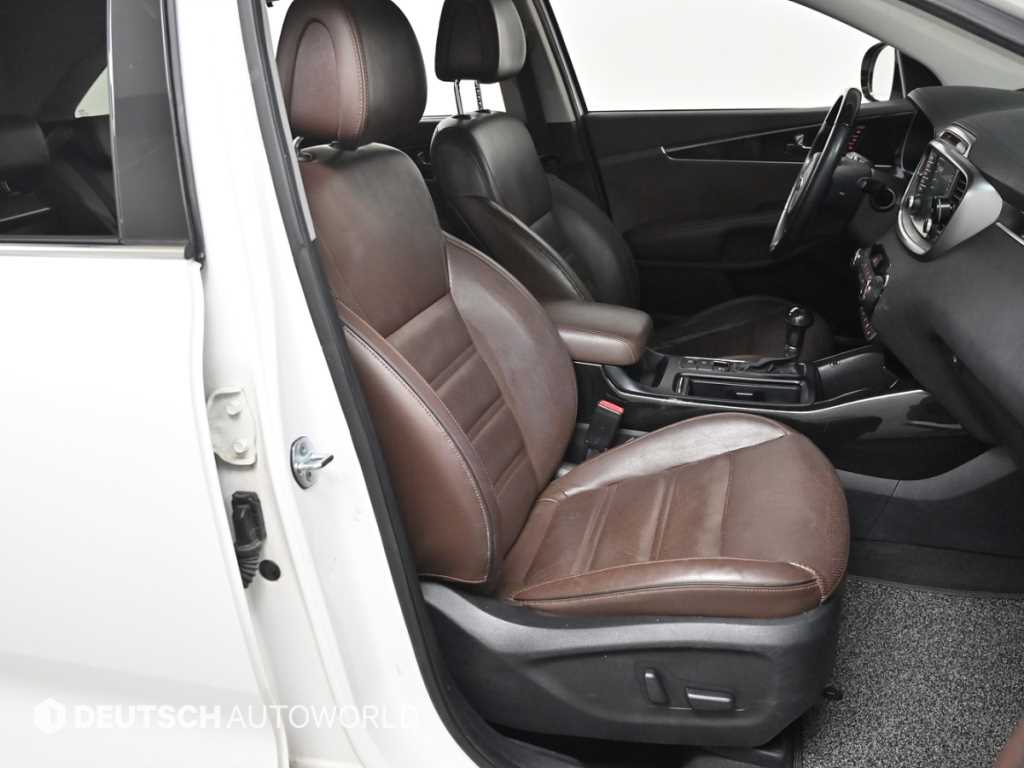 KIA Sorento - Vista 10