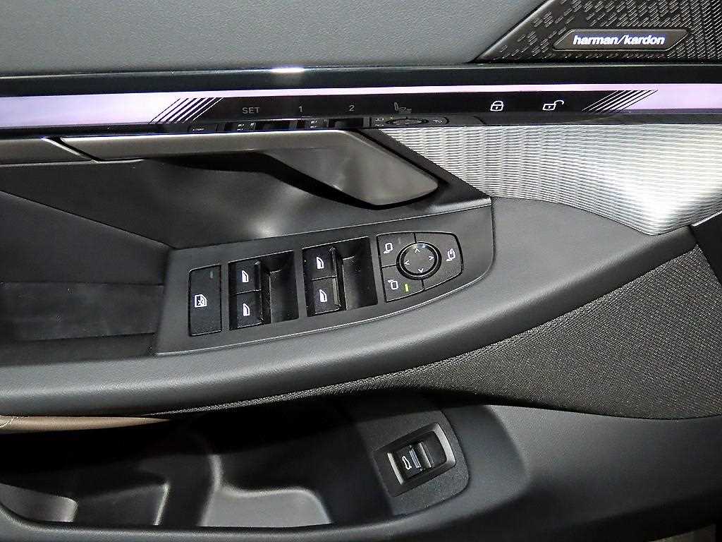 BMW 5 Series 2025 Negro - Importación desde Corea - HF Imports Iquique - Foto 14