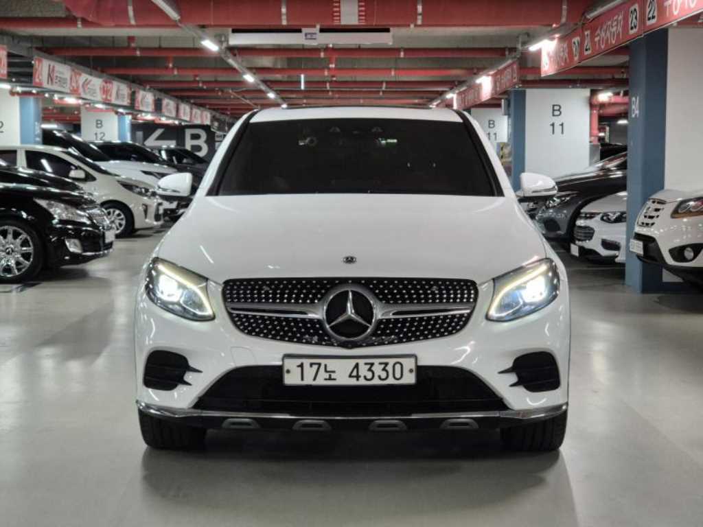 Mercedes Benz GLC Class 2018 - Importación desde Corea - HF Imports Iquique - Foto 1