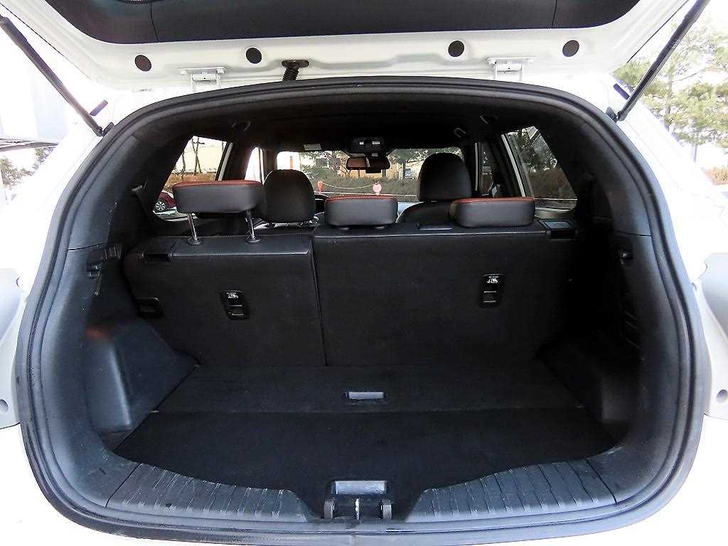 Ssangyong Tivoli 2019 Blanco - Importación desde Corea - HF Imports Iquique - Foto 18