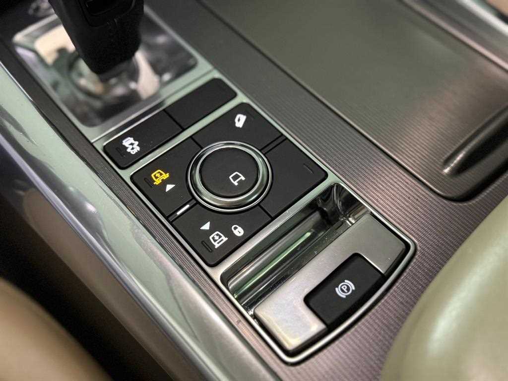 Land Rover Range Rover Sports - Vista 11