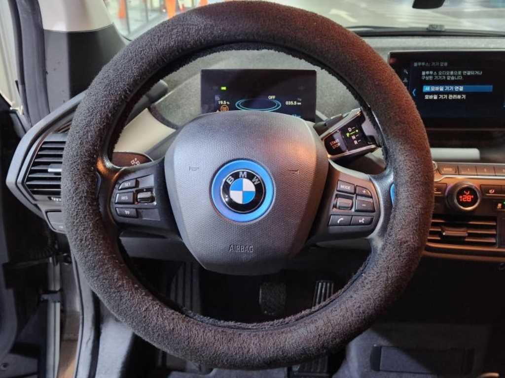BMW i3 - Vista 8