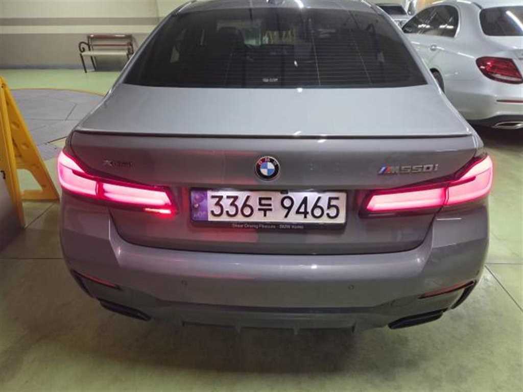 BMW 5 Series - Vista 2