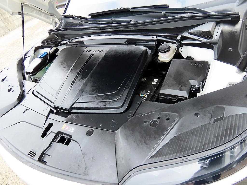 Genesis GV60 2022 Blanco - Importación desde Corea - HF Imports Iquique - Foto 19