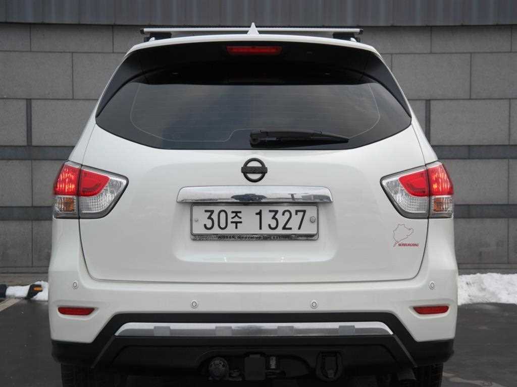 Nissan Pathfinder - Vista 3