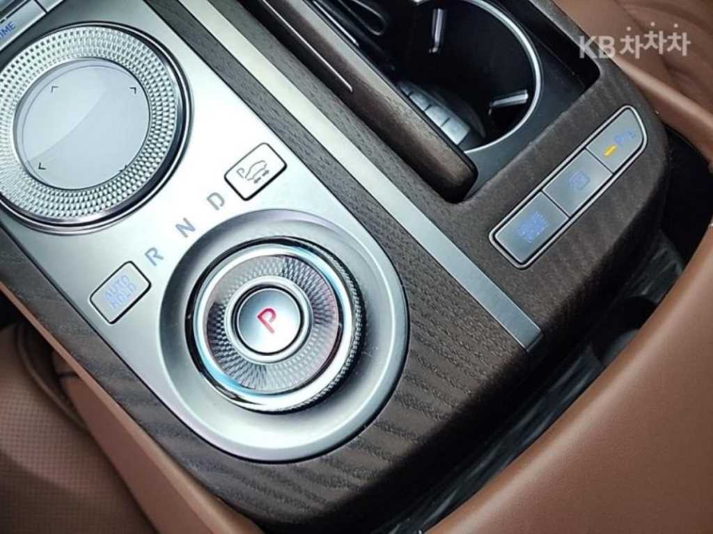 Genesis G80 - Vista 8