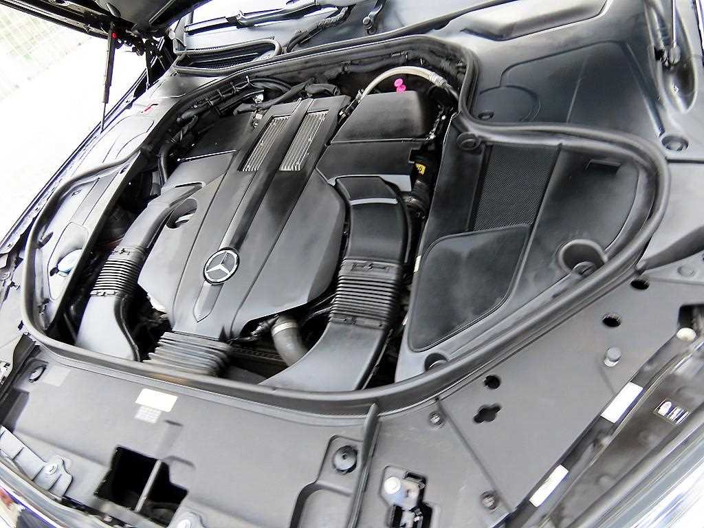 Mercedes Benz S Class 2017 Negro - Importación desde Corea - HF Imports Iquique - Foto 19