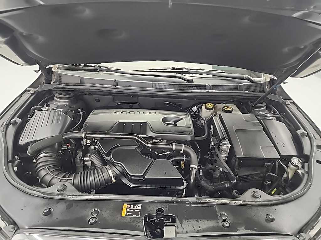 DAEWOO Alpheon - Vista 5