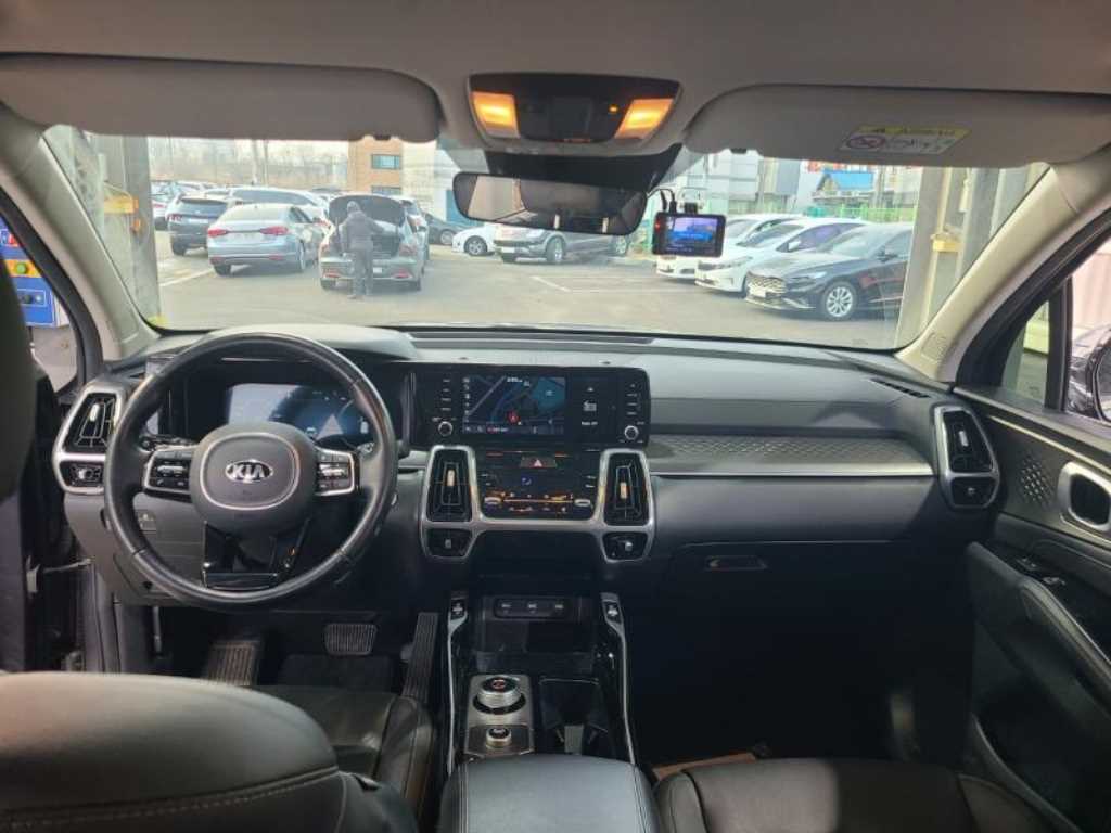 KIA Sorento - Vista 9