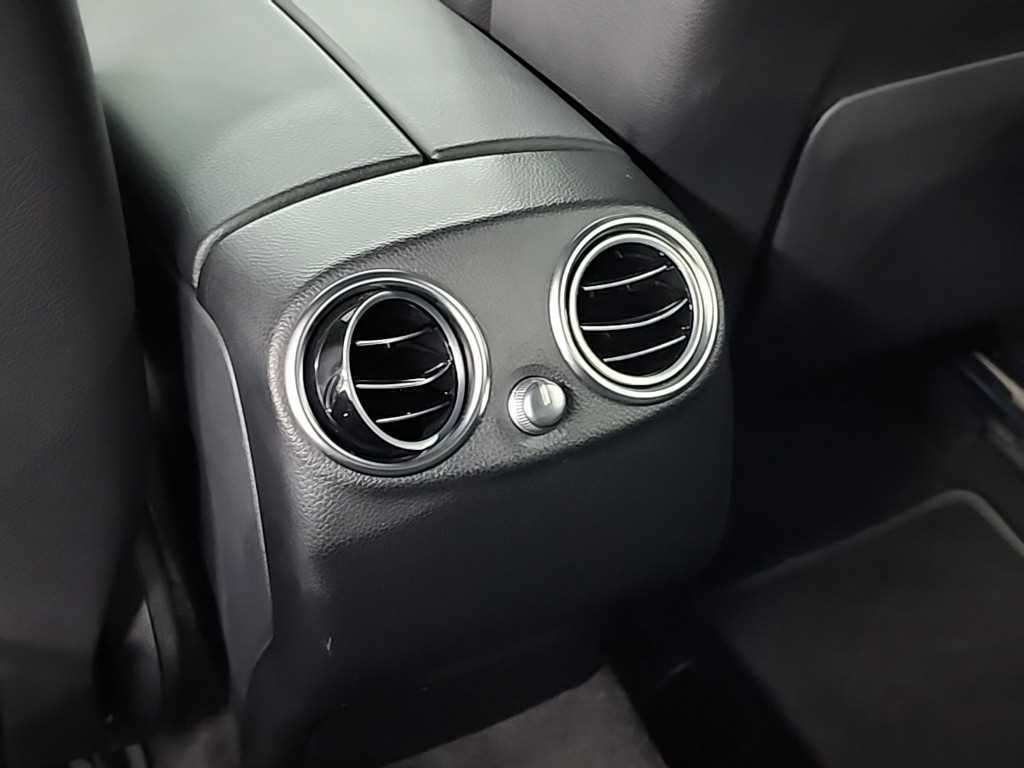 Mercedes Benz GLC Class 2019 Blanco - Importación desde Corea - HF Imports Iquique - Foto 13