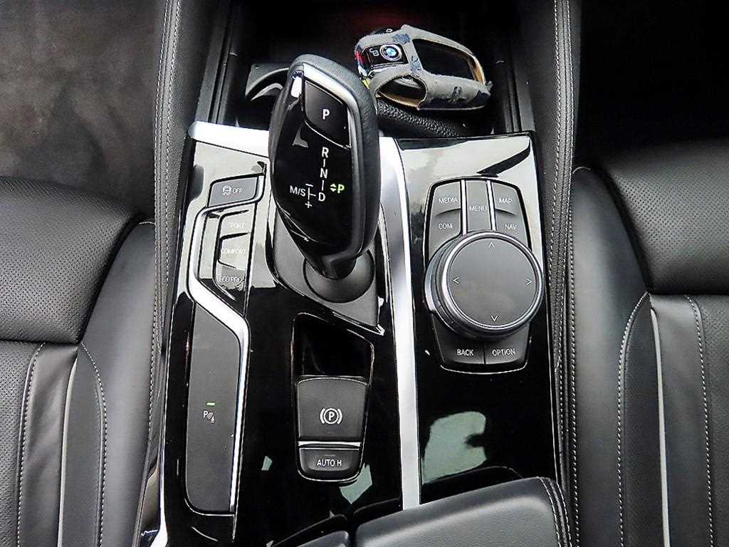 BMW 5 Series - Vista 10