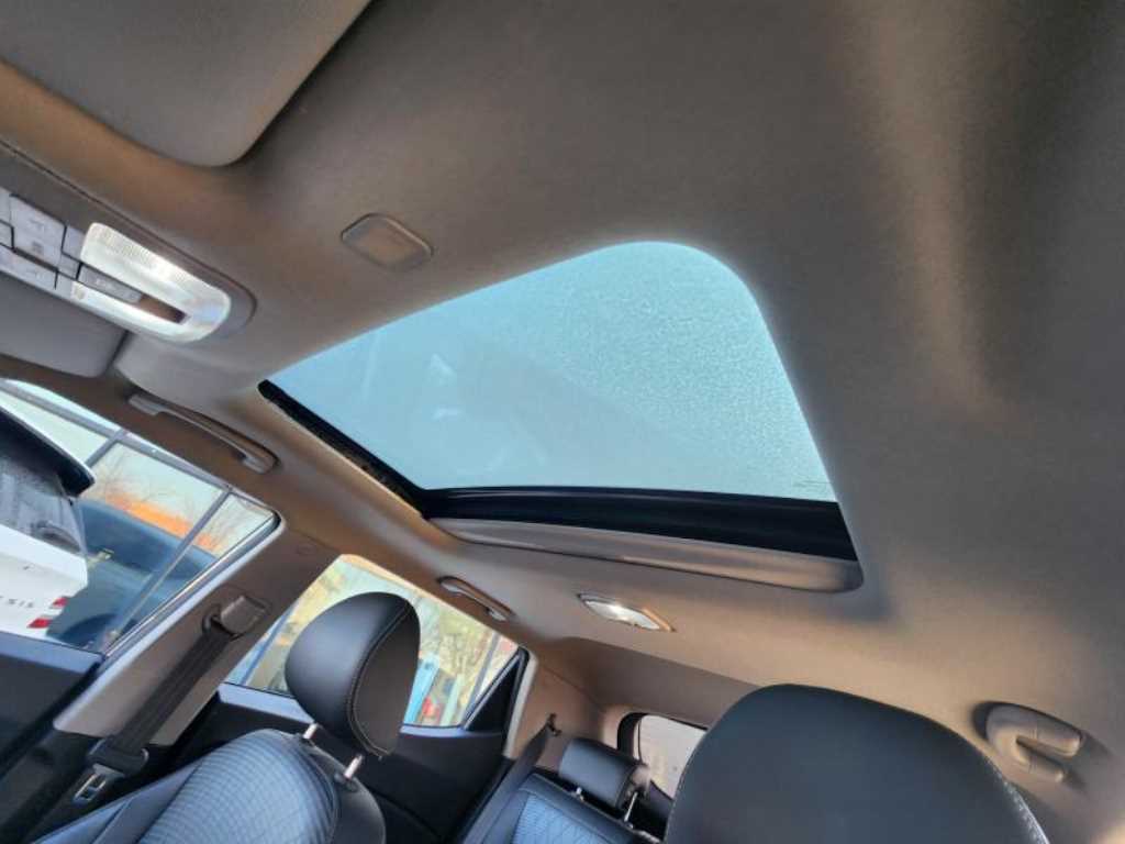 Ssangyong Tivoli 2018 Negro - Importación desde Corea - HF Imports Iquique - Foto 16