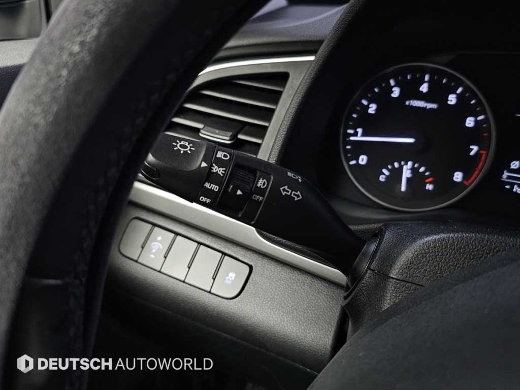 HYUNDAI Avante 2016 Blanco - Importación desde Corea - HF Imports Iquique - Foto 16