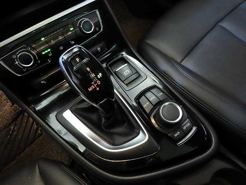 BMW 2 series - Vista 12