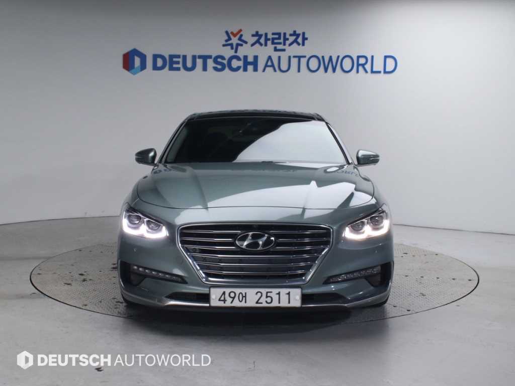 HYUNDAI Grandeur - Vista 3