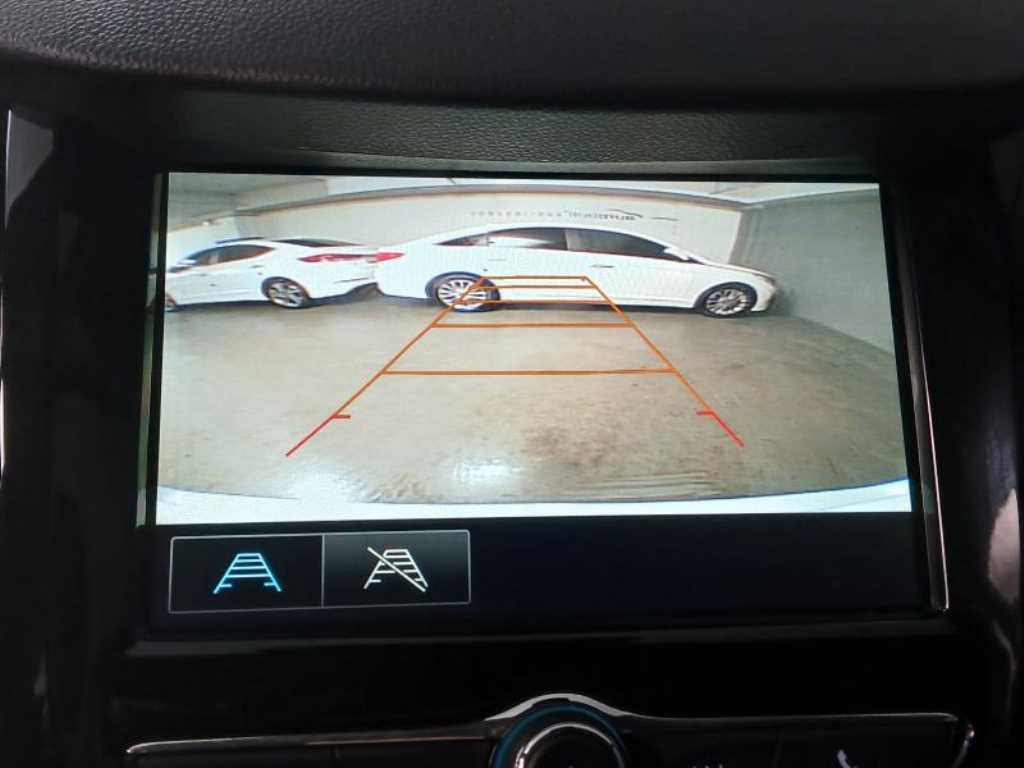 Chevrolet Trax 2019 Blanco - Importación desde Corea - HF Imports Iquique - Foto 14