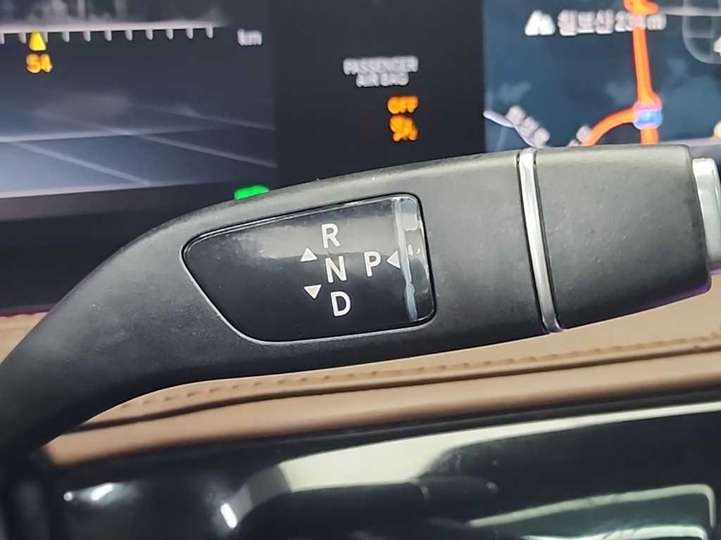 Mercedes Benz S Class - Vista 8