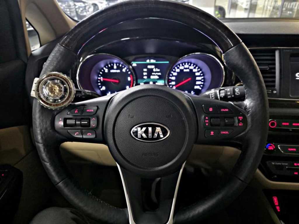 KIA Carnival 2020 Blanco - Importación desde Corea - HF Imports Iquique - Foto 15