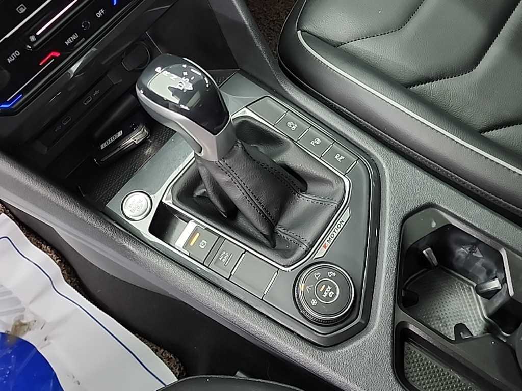 Volkswagen Tiguan - Vista 8