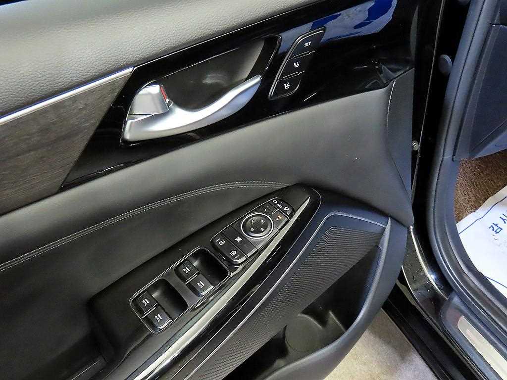 KIA K7 2021 Negro - Importación desde Corea - HF Imports Iquique - Foto 13