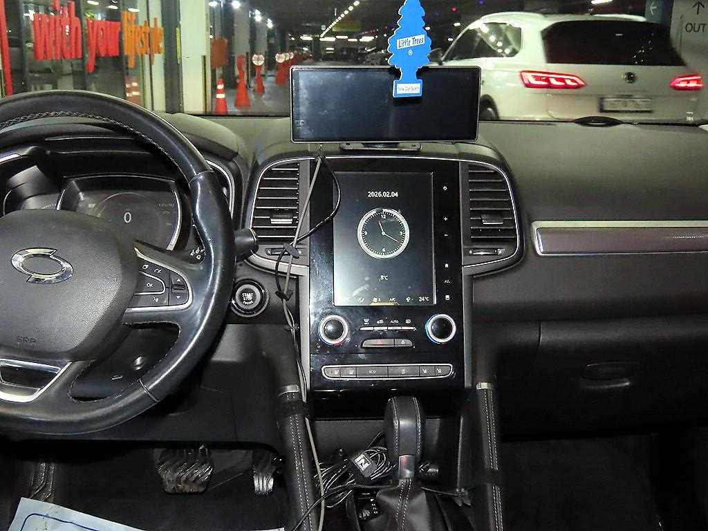 SAMSUNG QM6 - Vista 11