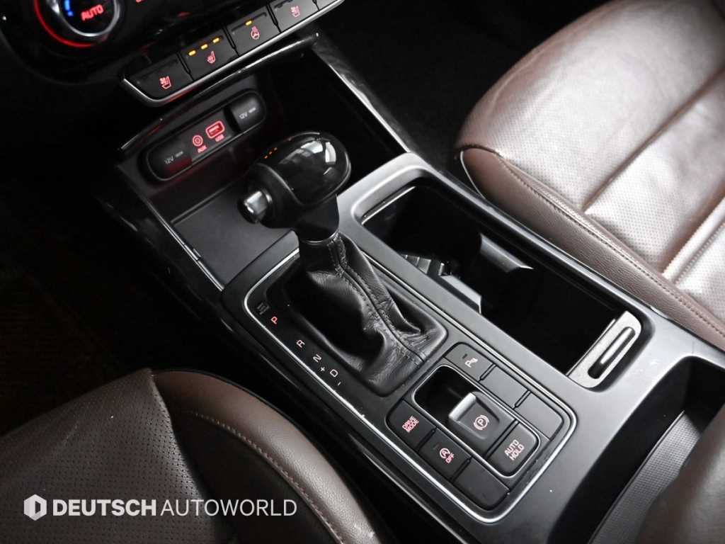 KIA Sorento - Vista 9