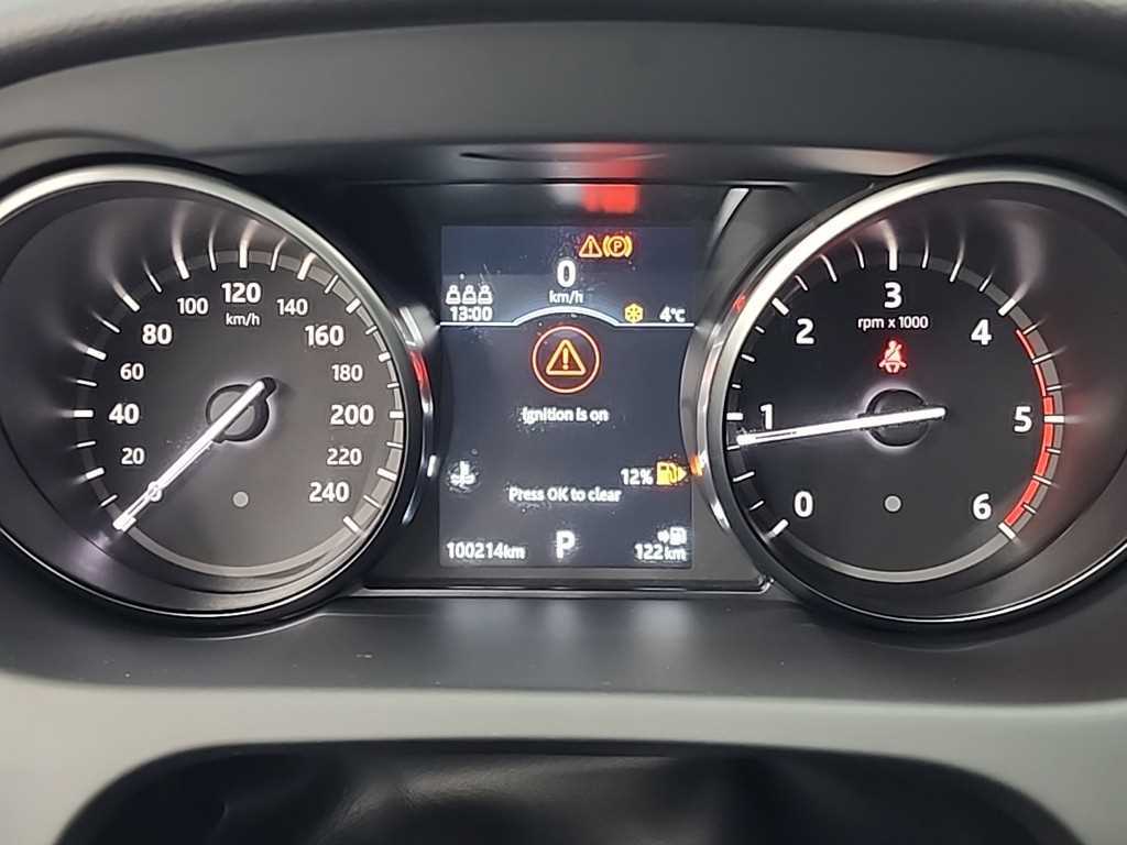 Land Rover Discovery Sports - Vista 6