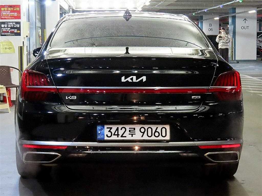 KIA K9 - Vista 5