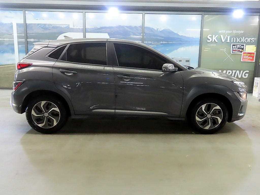 HYUNDAI Kona - Vista 3