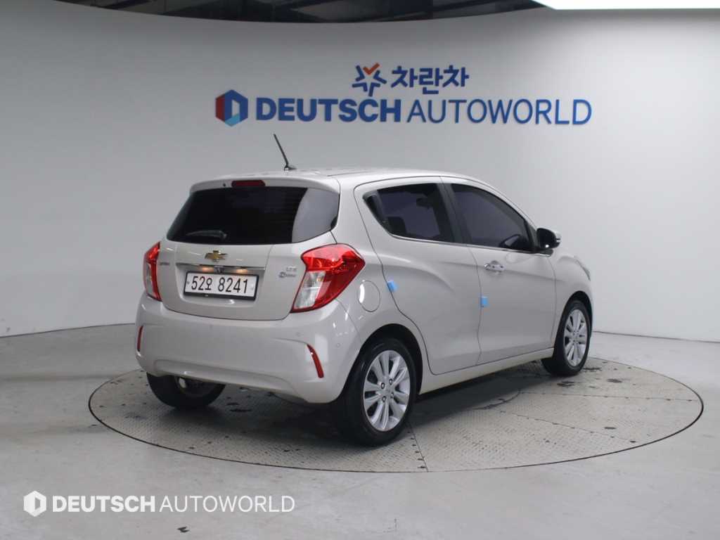 Chevrolet Spark - Vista 2